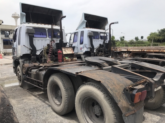 สิบล้อหัวลาก hino 240 FM2K ปี 44 เครื่อง K13D 6 สูบ สิบล้อหัวลาก hino 240 FM2K ปี 44 เครื่อง K13D 6 สูบ