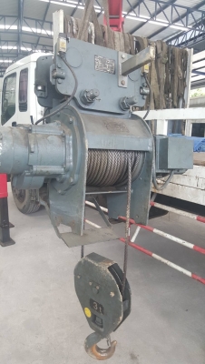 1.เครนสลิง3ตันฮิตาชิยกสูง6เมตรราคา6หมื่น พร้อมใช้