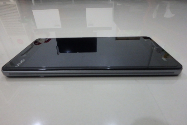 VIVO Y51 สีดำ ติดฟีล์มแล้ว สภาพใหม่ ส่งฟรี VIVO Y51 สีดำ ติดฟีล์มแล้ว สภาพใหม่ ส่งฟรี