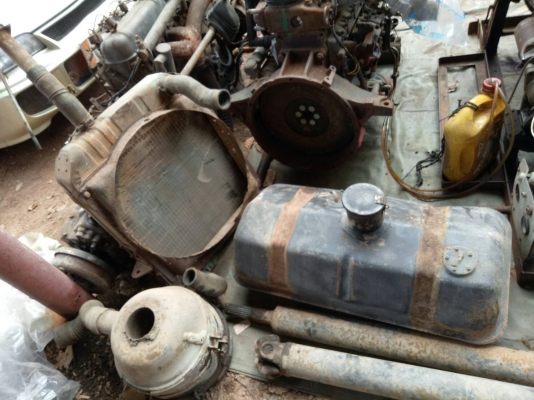 ขายด่วนเครื่องเกียร์หม้อน้ำDM100 100แรงถังน้ำมันกรองอากาศเคร่ืองสวยติดดีพร้อมใช