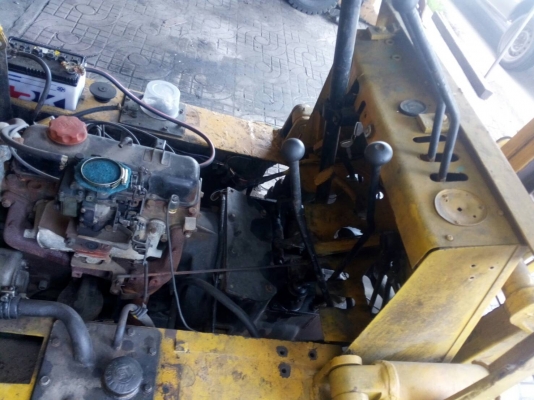 ขายด่วนรถโฟร์คลิฟต์ ราคาถูก