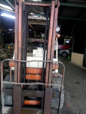 ขายด่วนรถโฟร์คลิฟต์ ราคาถูก