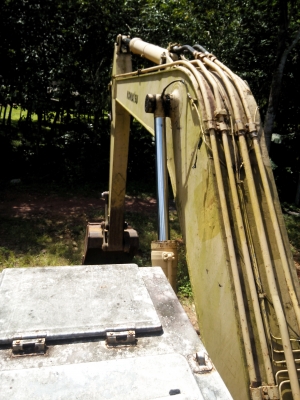 ขายรถแบคโฮ KOMATSU PC200-5 เอกสารอินวอย ระบบไฟเต็ม ราคา 700000