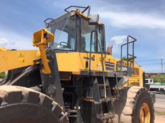 ขายรถตักล้อยาง KOMATSU WA500-6 รถนอกนำเข้าเองจากญี่ปุ่น สภาพสวยพร้อมใช้งาน มีVDOการทำงานครับ ขายรถตักล้อยาง KOMATSU WA500-6 รถนอกนำเข้าเองจากญี่ปุ่น สภาพสวยพร้อมใช้งาน มีVDOการทำงานครับ