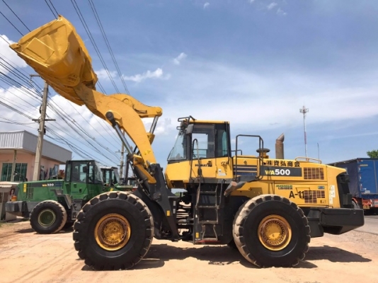 ขายรถตักล้อยาง KOMATSU WA500-6 รถนอกนำเข้าเองจากญี่ปุ่น สภาพสวยพร้อมใช้งาน มีVDOการทำงานครับ ขายรถตักล้อยาง KOMATSU WA500-6 รถนอกนำเข้าเองจากญี่ปุ่น สภาพสวยพร้อมใช้งาน มีVDOการทำงานครับ