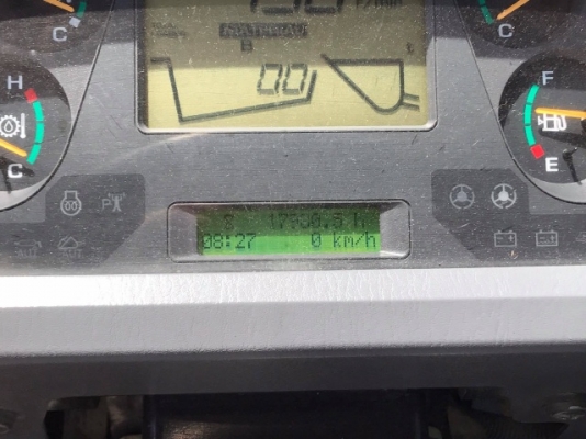 ขายรถตักล้อยาง KOMATSU WA500-6 รถนอกนำเข้าเองจากญี่ปุ่น สภาพสวยพร้อมใช้งาน มีVDOการทำงานครับ ขายรถตักล้อยาง KOMATSU WA500-6 รถนอกนำเข้าเองจากญี่ปุ่น สภาพสวยพร้อมใช้งาน มีVDOการทำงานครับ