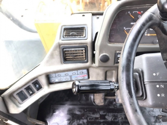 ขายรถตักล้อยาง TCM L27 รถนอกนำเข้าจากญี่ปุ่น สภาพสวยพร้อมใช้ มีVDOการทำงานครับ ขายรถตักล้อยาง TCM L27 รถนอกนำเข้าจากญี่ปุ่น สภาพสวยพร้อมใช้ มีVDOการทำงานครับ