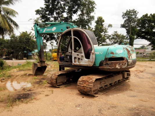 ขายรถแบคโฮ KOBELCO SK120-Vธรรมดา ตัดระบบไฟให้แล้ว ราคา 400000 ขายรถแบคโฮ KOBELCO SK120-Vธรรมดา ตัดระบบไฟให้แล้ว ราคา 400000