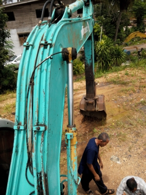 ขายรถแบคโฮ KOBELCO SK120-Vธรรมดา ตัดระบบไฟให้แล้ว ราคา 400000