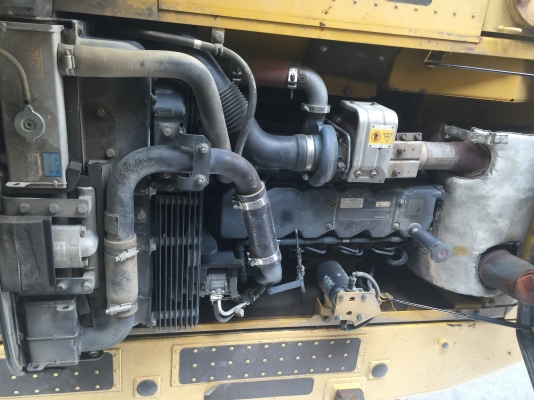 Komatsu PC200-8 สภาพดี พร้อมใช้งาน สนใจติดต่อ 0813553478