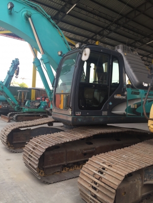 Kobelco SK200-8 รถเก่านำเข้าจากญี่ปุ่น สภาพสวย สนใจติดต่อ 0813553478