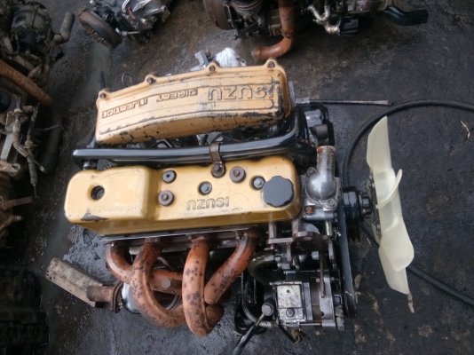 เครื่องยนต์ อิซุสุ  มังกรทอง เครื่องดีไม่มีไอ มีอเกสารรับประกัน