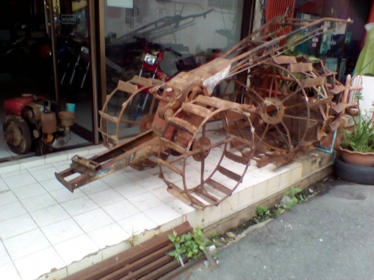 รถไถนาอย่างเดียวลด!!! 8500.-