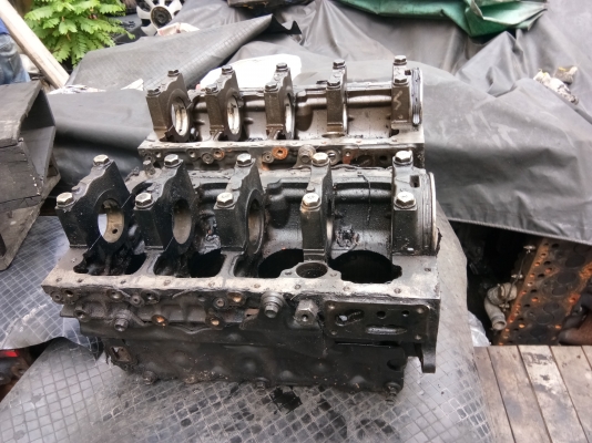 เสื้อสูบอิซุสุ 4JA1 4JH1.  สวยๆไม่แตกไม่ร้าวรับประกัน