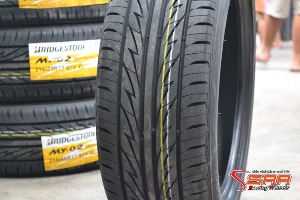 BRIDGESTONE MY-02 215/45R17 เส้นละ 3,800 บาท BRIDGESTONE MY-02 215/45R17 เส้นละ 3,800 บาท