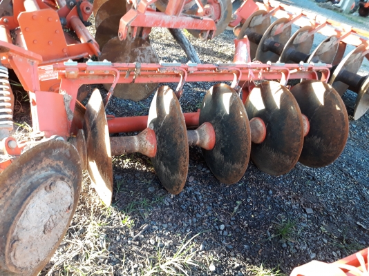 ขายรถไถL3608spปี57ปลายปีอุปกรณ์3ชิ้นพร้อมใช้งานครับ ขายรถไถL3608spปี57ปลายปีอุปกรณ์3ชิ้นพร้อมใช้งานครับ