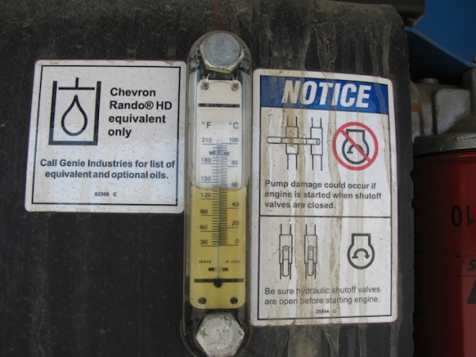 รถสั่งนำเข้าGenie S125 ยกสูงรวม 39 เมตร 062-709-1747 รถสั่งนำเข้าGenie S125 ยกสูงรวม 39 เมตร 062-709-1747