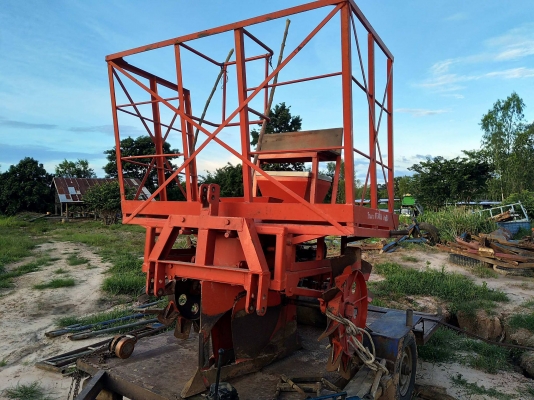 ขายเครื่องปลูกกลกิจล่องคู่30เซ็น