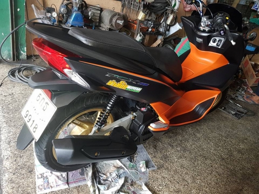ขาย Honda PCX 150 ปี 60 รถเดือนเมษายน รถสภาพใหม่มากๆ วิ่งไปสามพันกว่าโล ไม่เคยล้ม มีประกันรถหายทำไว้ ขาย Honda PCX 150 ปี 60 รถเดือนเมษายน รถสภาพใหม่มากๆ วิ่งไปสามพันกว่าโล ไม่เคยล้ม มีประกันรถหายทำไว้