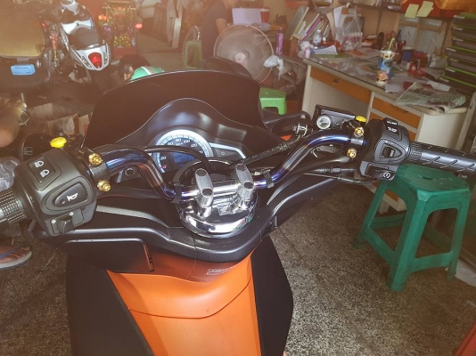ขาย Honda PCX 150 ปี 60 รถเดือนเมษายน รถสภาพใหม่มากๆ วิ่งไปสามพันกว่าโล ไม่เคยล้ม มีประกันรถหายทำไว้