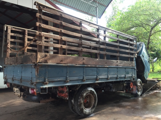 Isuzu NPR59LU 115 ห้างแท้ปี37 เกียรสั้นหัวยกได้ืพร้อมคอกอย่างงาม เล่มพร้อม Isuzu NPR59LU 115 ห้างแท้ปี37 เกียรสั้นหัวยกได้ืพร้อมคอกอย่างงาม เล่มพร้อม