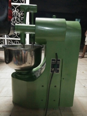 เครื่องตีแป้ง 2 แขน ความจุ 5 กิโล 10ลิตร