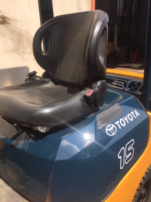 ขายด่วนน!! TOYOTA รุ่น 7 FG15 เสา 3 เมตร เกียร์ Auto