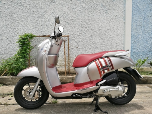 Scoopy s12 2558 วิ่ง3000โล รถบ้านมือเดียว Scoopy s12 2558 วิ่ง3000โล รถบ้านมือเดียว