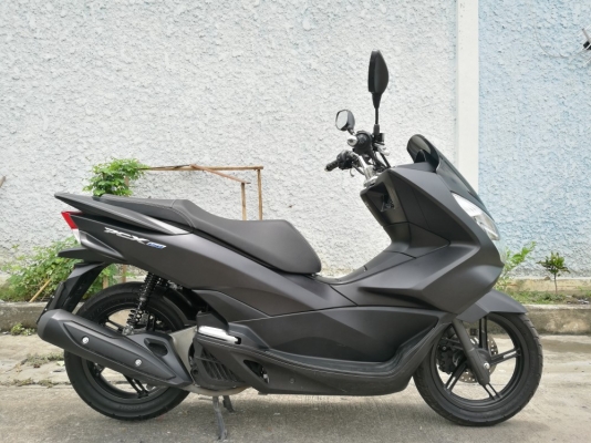 Pcx 150i allnew 2016 smart key วิ่ง1000โล รถบ้าน โอนให้ฟรี Pcx 150i allnew 2016 smart key วิ่ง1000โล รถบ้าน โอนให้ฟรี