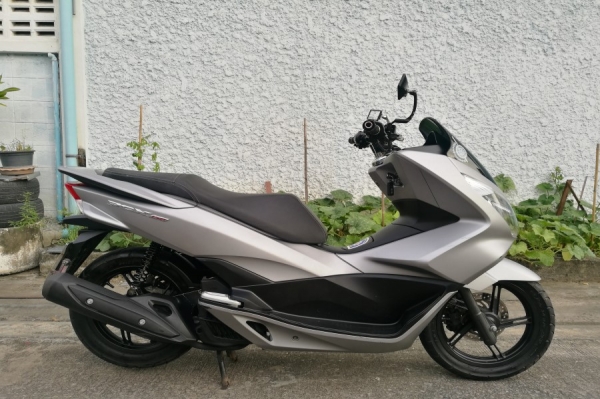 Pcx 150i Allnew 2015 รถบ้านแท้ เจ้าของคนเดียว เล่มชุดโอนครบ Pcx 150i Allnew 2015 รถบ้านแท้ เจ้าของคนเดียว เล่มชุดโอนครบ