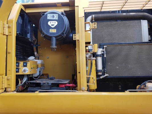 ขาย KOMATSU PC 160-8 ตามสภาพ ราคา 820000 บาท สนใจติดต่อ 083-3349929 ขาย KOMATSU PC 160-8 ตามสภาพ ราคา 820000 บาท สนใจติดต่อ 083-3349929