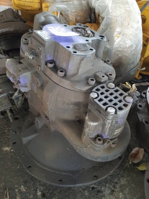 ปั้มไฮดรอลิค HITACHI EX 200-2 ราคา 75000