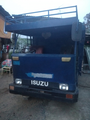 อีแต๋นสี่ล้อดั๊มพร้อมใช้งาน