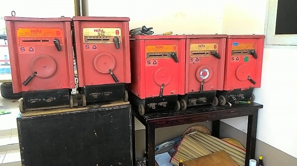 ขายตู้เชื่อมพลัง300แอมป์ใช้ไฟฟ้า220Vของอยู่นะยองครับ0876743909ราคาต่อรองได้นะครับID Line :Ton_farm ส่งได้ระยอง ปราจีนบุรี ชลบุรี สระแก้ว โคราช บุรีรัมย์ มหาสารคาม ยโสธร ร้อยเอ็ด รายการสินค้ามีมากมาย