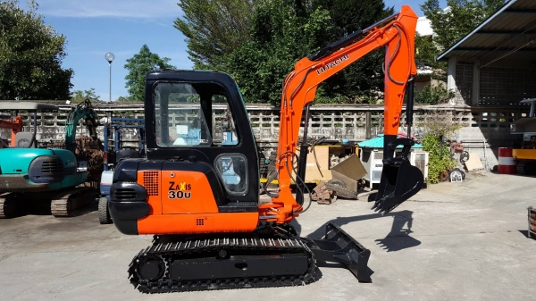 ขาย รถขุด HITACHI รุ่น EX30-2- มือสองญี่ปุ่น แทรกเหล็ก พร้อมหัวเก๋ง มีไลน์กระแทก สลัก บูท เอวแน่น 100\% สวยพร้อมใช้งาน มือถือ/LINE ID : 0818753444