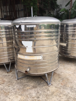 แทงค์น้ำสแตนเลส 2,000 ลิตร แทงค์น้ำสแตนเลส 2,000 ลิตร