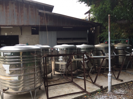 แทงค์น้ำสแตนเลส 2,000 ลิตร แทงค์น้ำสแตนเลส 2,000 ลิตร