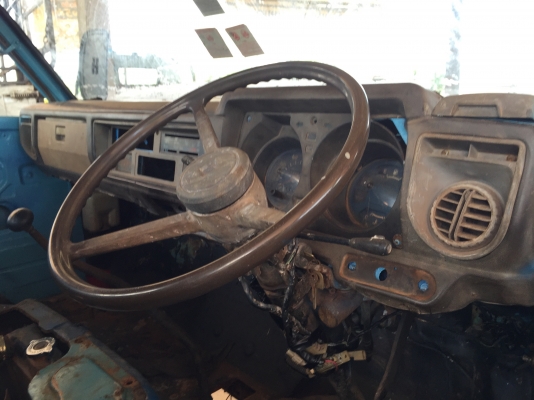 Isuzu KS22 110แรง4BD1 ห้างแท้เกียรยาว กะบะ4.3ม ภาสีเต้ม เล่มพร้อมโอน Isuzu KS22 110แรง4BD1 ห้างแท้เกียรยาว กะบะ4.3ม ภาสีเต้ม เล่มพร้อมโอน