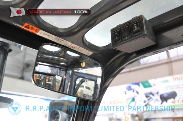 ขายรถโฟล์คลิฟท์มือสอง TOYOTA รุ่น 8FD30-13265 นำเข้าจากประเทศญี่ปุ่น 100\% ไม่เคยใช้งานในไทย