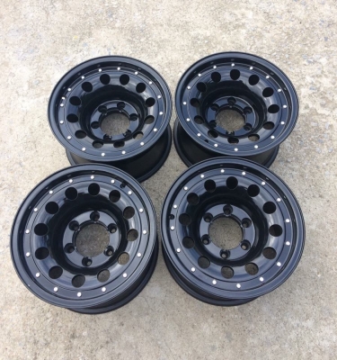 ขายล้อ Boss Runner 15x8.5 ลบ 27 สวยๆ ขายล้อ Boss Runner 15x8.5 ลบ 27 สวยๆ