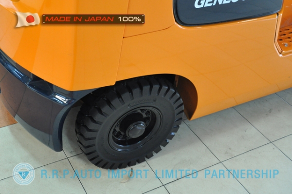 ขายรถโฟล์คลิฟท์มือสอง TOYOTA รุ่น 7FD15-18437 นำเข้าจากประเทศญี่ปุ่น 100\% ไม่เคยใช้งานในไทย