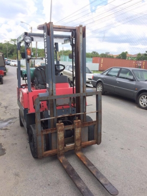 FOLKLIFT NISSAN รุ่น NL01 ขนาด 1.5 ตัน