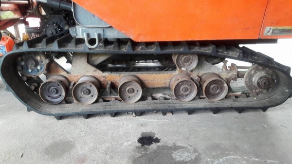 รถเกี่ยวข้าว DC 60 plus  นิ้วสปริง  ปี 54