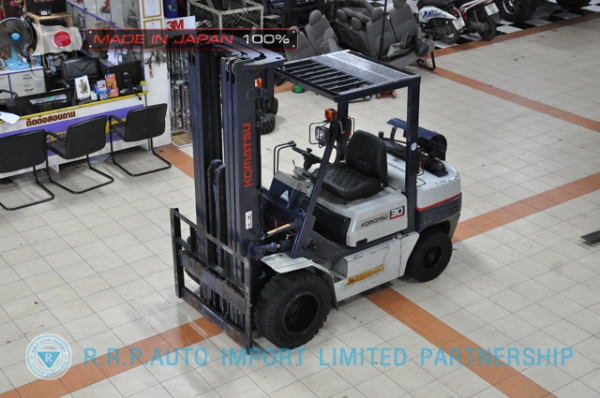 ขายรถโฟล์คลิฟท์มือสอง KOMATSU รุ่น FG30H-490448 นำเข้าจากประเทศญี่ปุ่น 100\% ไม่เคยใช้งานในไทย