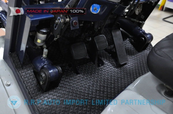 ขายรถโฟล์คลิฟท์มือสอง KOMATSU รุ่น FG30H-490448 นำเข้าจากประเทศญี่ปุ่น 100\% ไม่เคยใช้งานในไทย