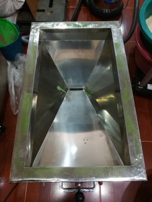 เครื่องคัดหิน A-150 เก่าญี่ปุ่น กำลังการผลิต 300 กิโลกรัม/ชม. เครื่องคัดหิน A-150 เก่าญี่ปุ่น กำลังการผลิต 300 กิโลกรัม/ชม.