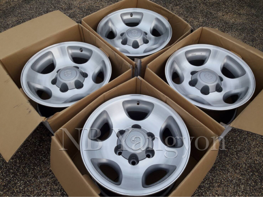 ล้อแม็ก Toytoa landcruiser vx80 แท้ขอบ16