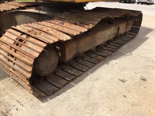 ขาย 1,350,000 บาท รถแบคโฮ KOMATSU PC200-8 ใช้งาน 15,xxx ชั่วโมง สภาพสวย พร้อมใช้งาน เอกสารเล่มทะเบียน   รถอยู่ บางนา โทร&amp;ไอดีไลน์ 0610710295