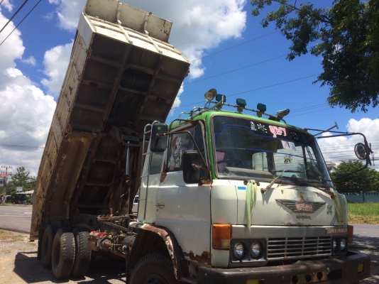 Hino เจ้าอินทรี FM 176  เครื่อง HO7D 195 แรง มีสโล ช่วงล่าง 3M ทะเบียนพร้อม #ราคาขาย 650,000 บาท #ราคานี้รวมเก็บสีหัวให้ด้วยค่ะ