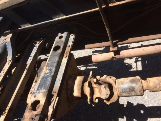 Hino เจ้าอินทรี FM 176  เครื่อง HO7D 195 แรง มีสโล ช่วงล่าง 3M ทะเบียนพร้อม #ราคาขาย 650,000 บาท #ราคานี้รวมเก็บสีหัวให้ด้วยค่ะ